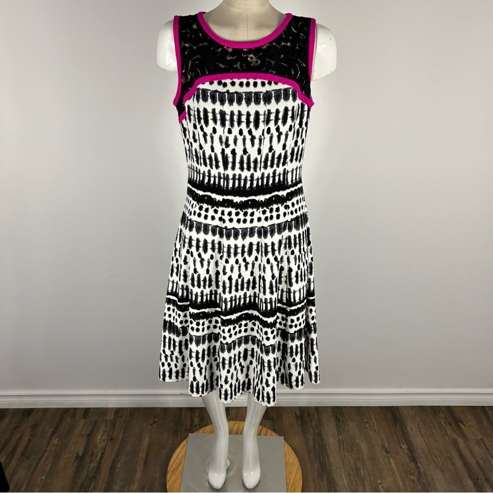 Ivanka Trump 6 Pink White Black Floral Print Sleeveless Sheath Dress